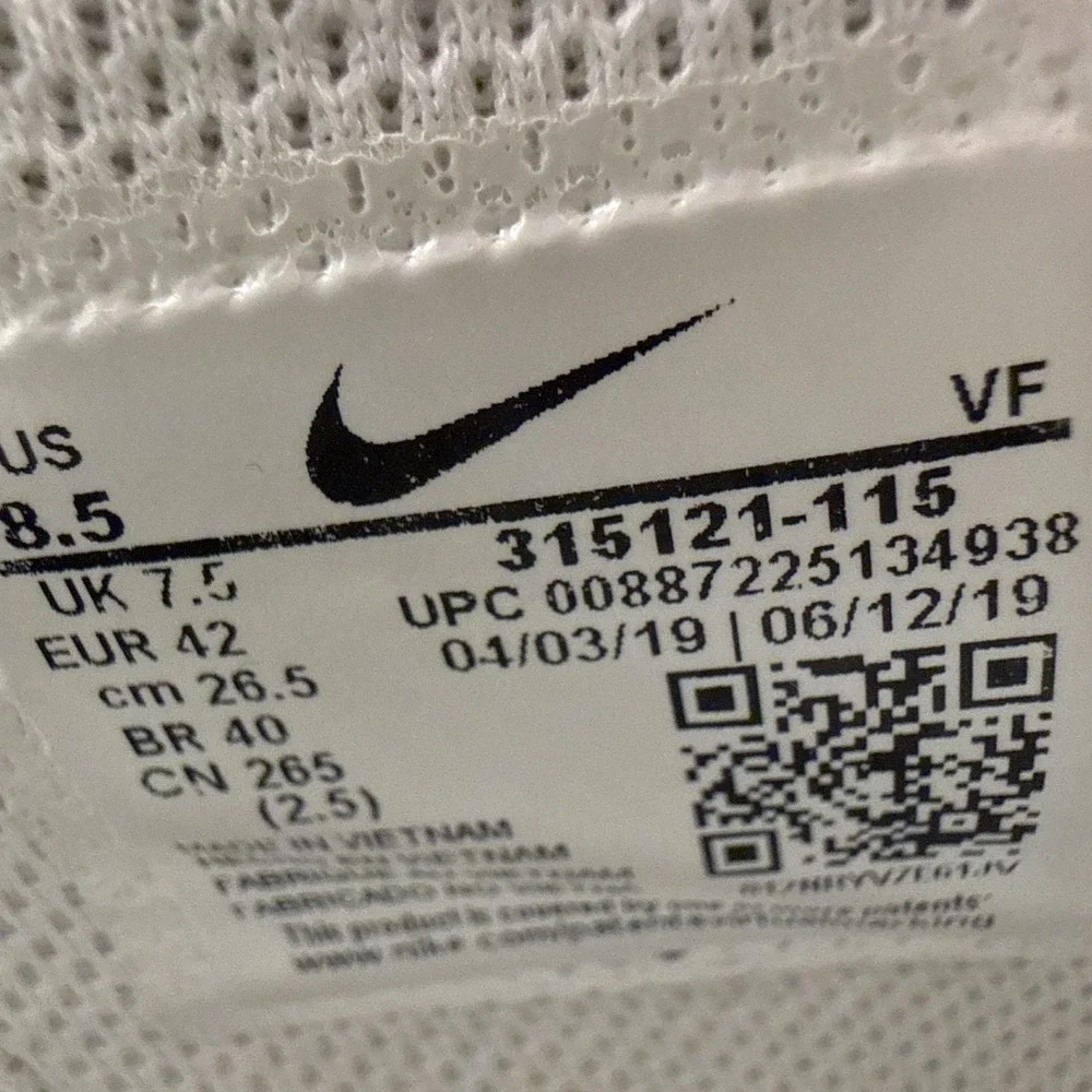 Nike Air Force 1 High 07 Mens Size 8.5 Triple‎ White Sneakers Shoes